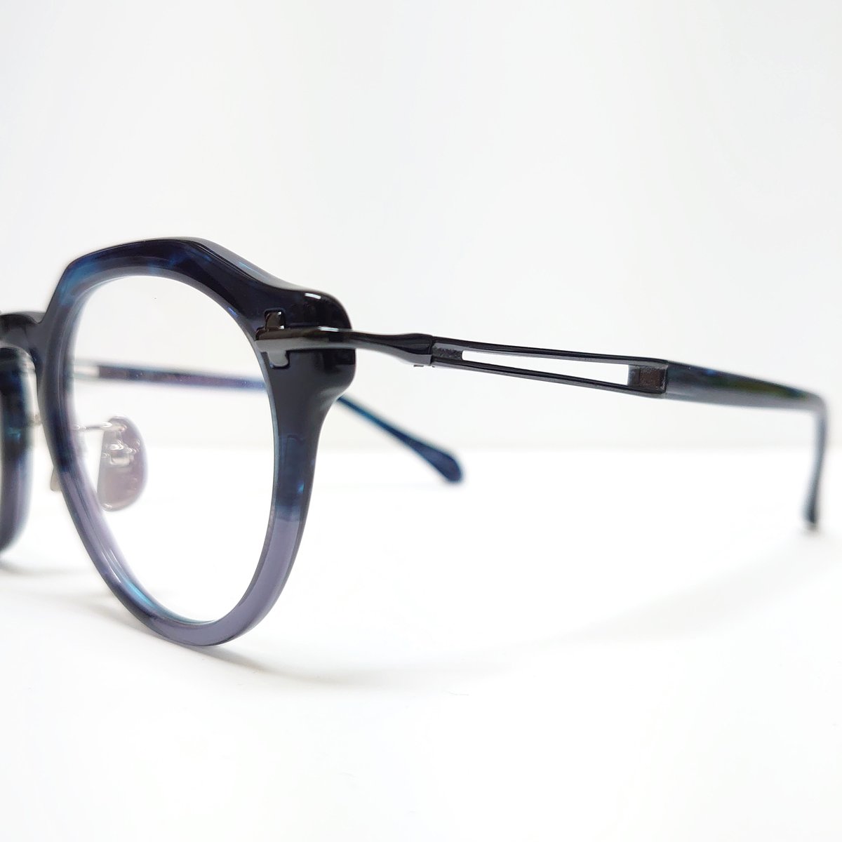 TAYLOR WITH RESPECT dune Col.03(Navy Sasa Half)