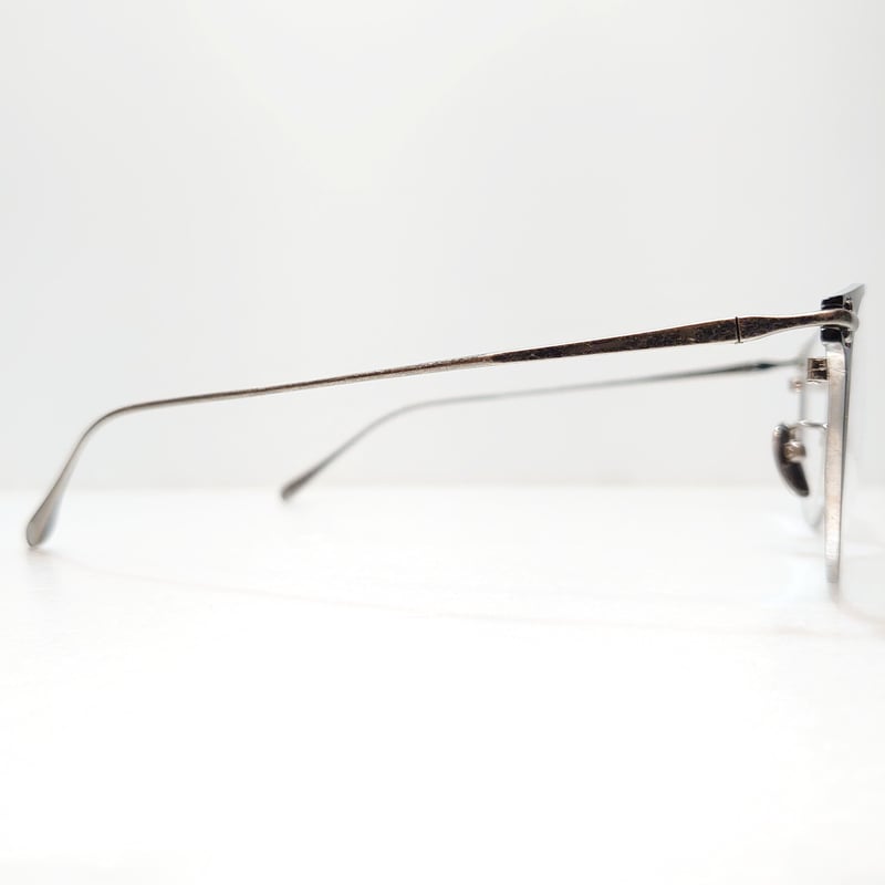 TAYLOR WITH RESPECT auth Col.01(Black&Damaged G