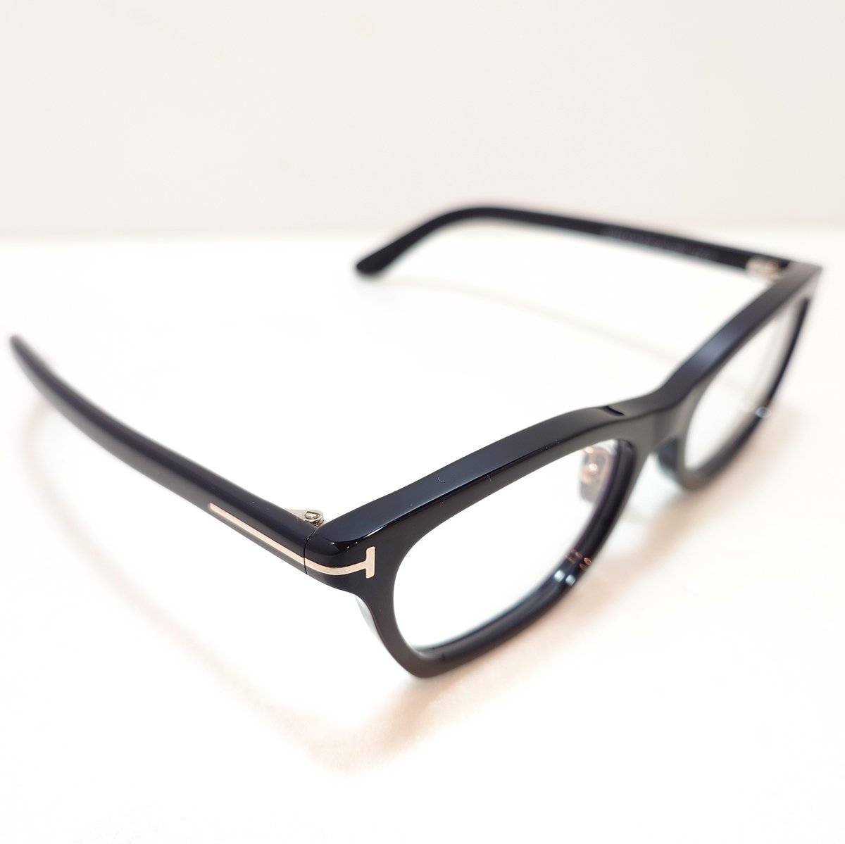TOM FORD】 TF6074-D-B ECO 001 | OPTICAL TAILOR 