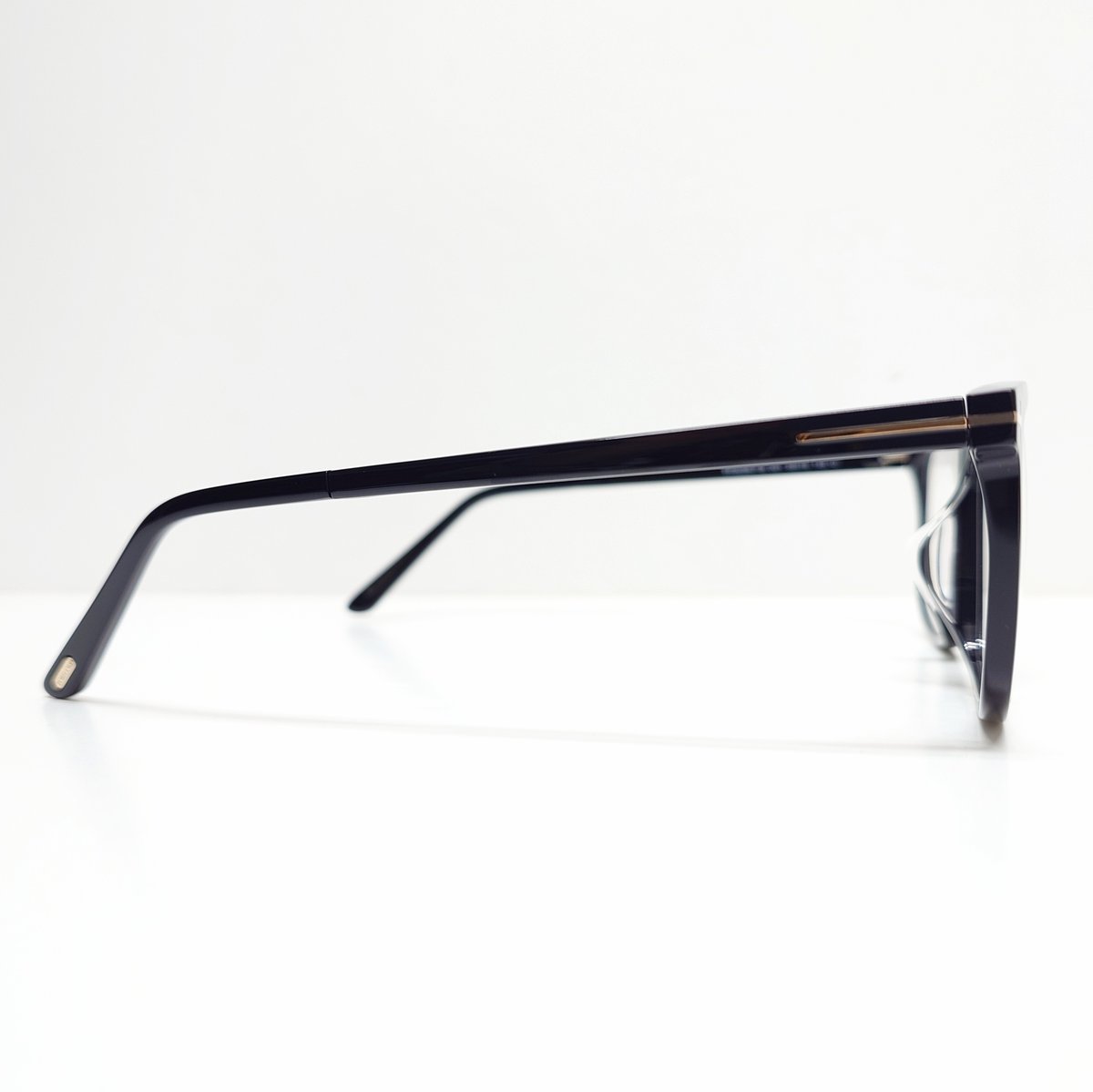 TOM FORD】 TF6038-F-B 001 | OPTICAL TAILOR CRADLE