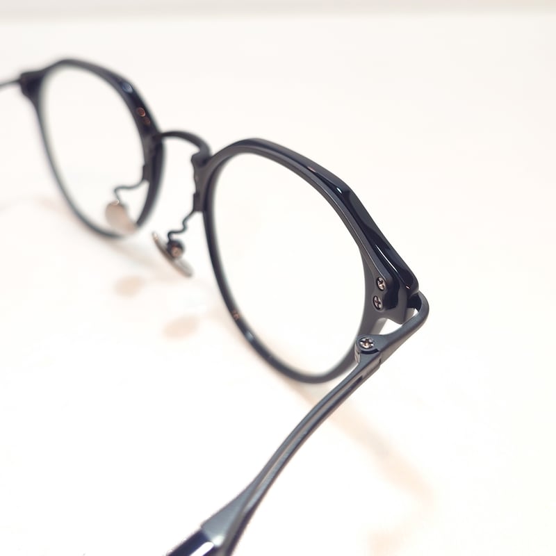 TAYLOR WITH RESPECT void Col.01(Obsidian Black)
