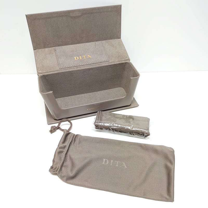 DITA STATESMAN THREE DRX-2064-B-BLK-GLD-55 | O