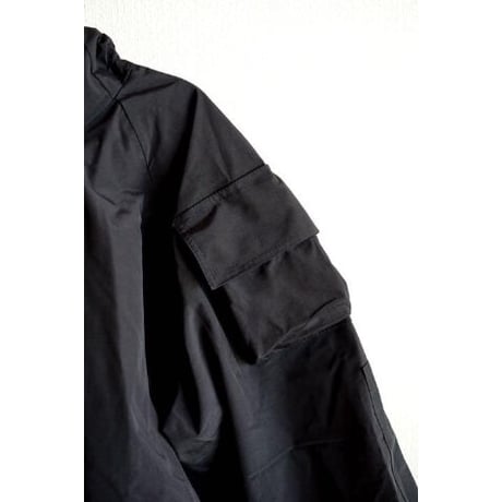 旧モデル スウェーデン軍 ECWCS PARKA / ブラック
