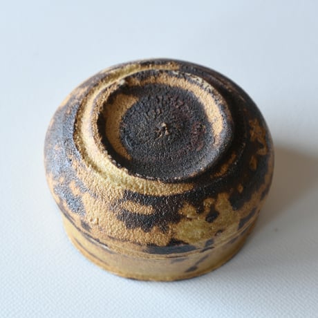 各務賢周：黄瀬戸輪花盃　/B-35
