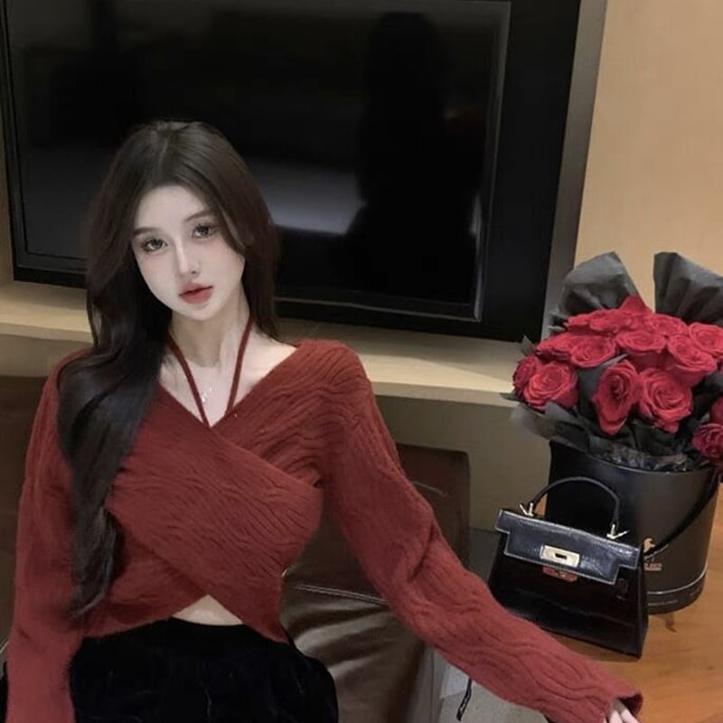 クロスネック sexy ニット | PLASTIC BUNNY