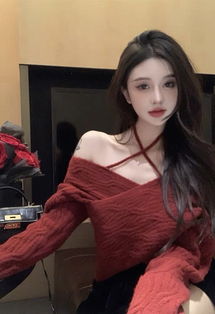 クロスネック sexy ニット | PLASTIC BUNNY