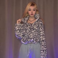 2色 ハーフジップ Leopard Fleece Top