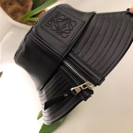 Logo Zipper レザー バケットハット