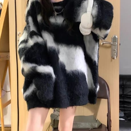 Black x White ファーニット
