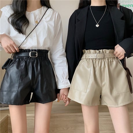 2色 Leather ショートパンツ