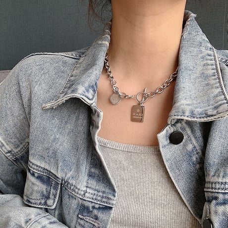 Square chain ネックレス