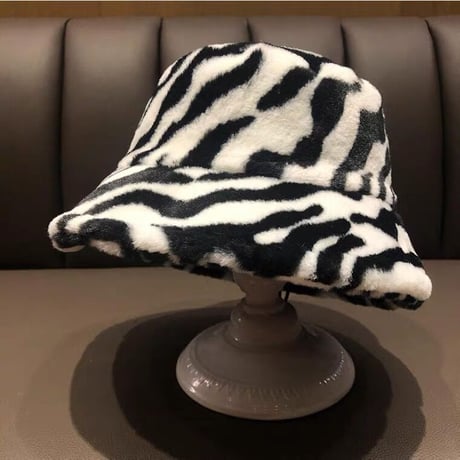 7色 Fluffy Animal バケットハット