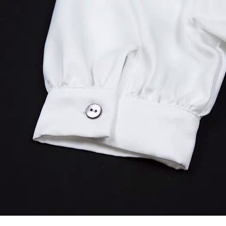 Irregular Cut Top