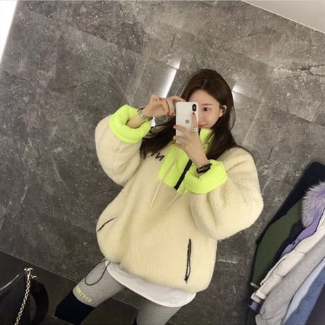 NYC Fluffy Top
