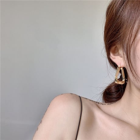 2色 Triangle Shell ピアス