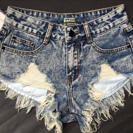 Damage Denim ショートパンツ