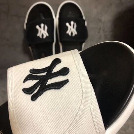 2色 One Point Logo スライド