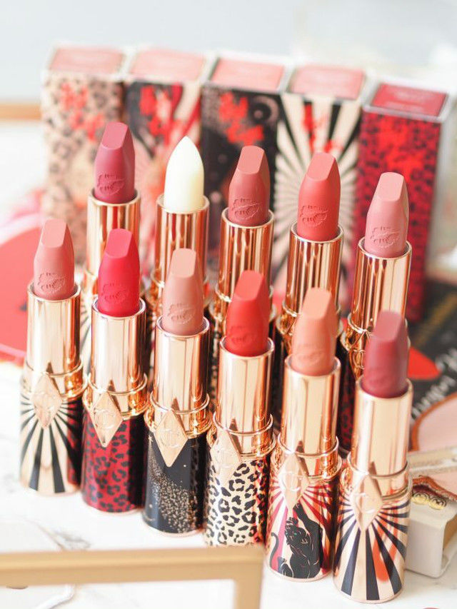 日本未入荷】11色 Charlotte Tilbury リップスティック【海外コスメ