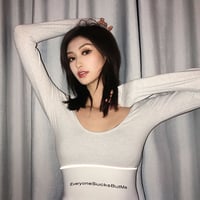 2色 Everyone Sucks But Me Top