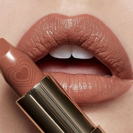 【日本未入荷】新作 Charlotte Tilbury リップスティック K.I.S.S.I.N.G Lipstick - Look of Love Collection【海外コスメ】