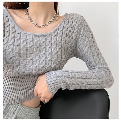 3色 Deep neck ニットセーター