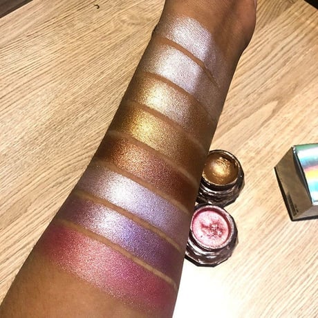 8色 Glitter Glow Cream アイシャドウ ハイライター
