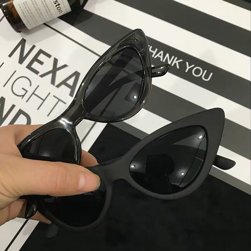 8色 キャッツアイ サングラス UNISEX | PLASTIC BUNNY