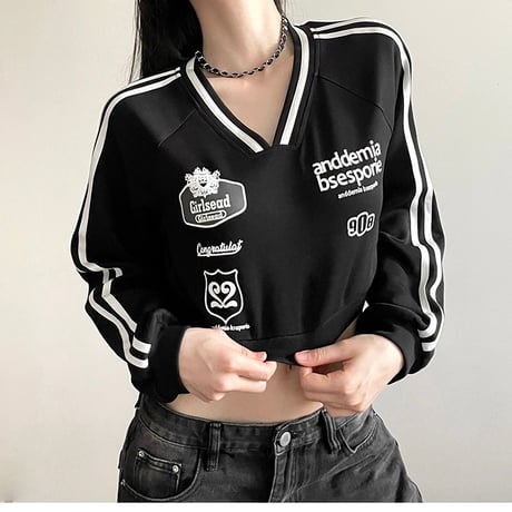 Sporty Cropped Top