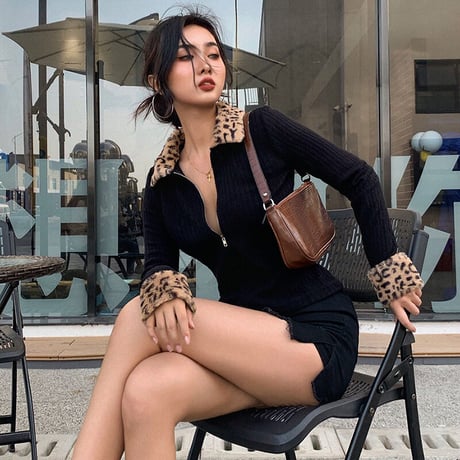Leopard Zipper Top