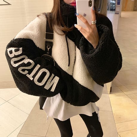 2色 Fluffy Zipper Jacket