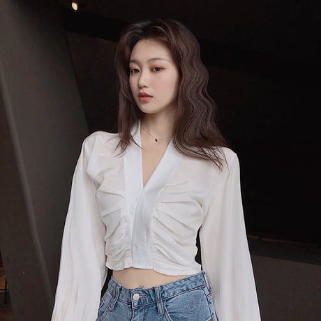 3色 V neck Balloon Sleeve Top