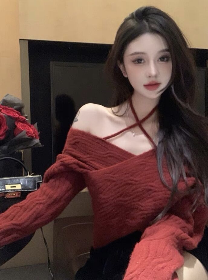 クロスネック sexy ニット | PLASTIC BUNNY