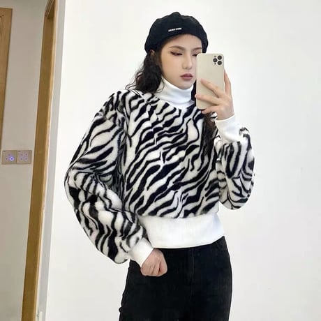 High neck Zebra セーター