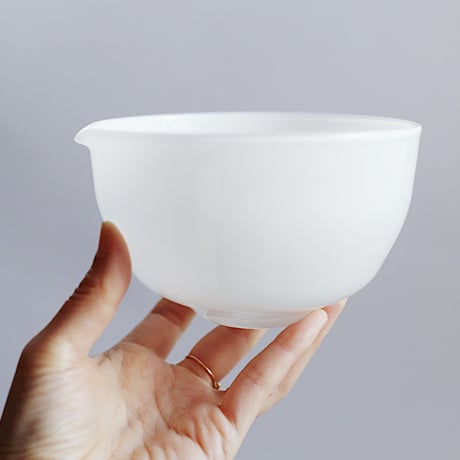 黒川登紀子　抹茶ボウル大　白