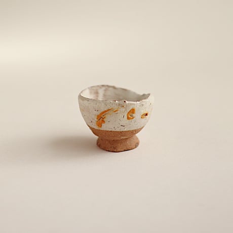 金憲鎬　酒盃　白×オレンジ