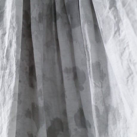 tabrik コットンシルクスカート　＜GRAY・墨柄＞