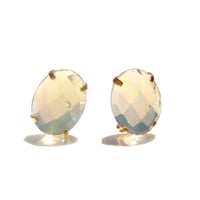 カットオパールピアス　k18
