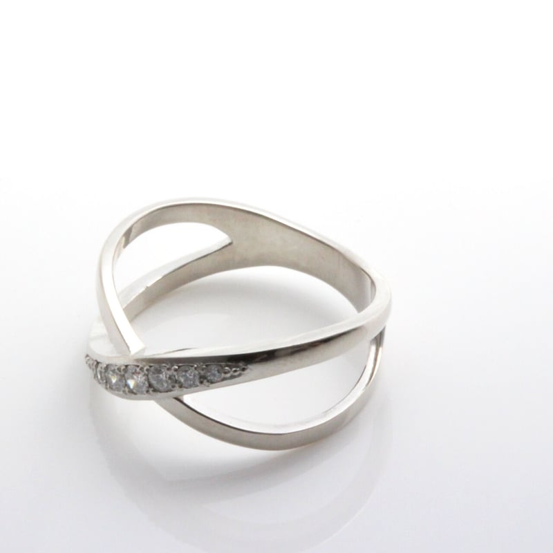 Ptダイヤモンド クロスリング【Littluzオリジナル】 | Littluz online