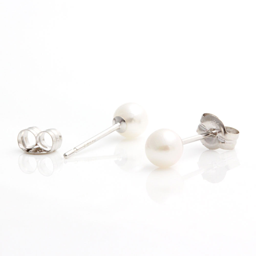 アコヤパールピアス4mm程k14WG | Littluz online store