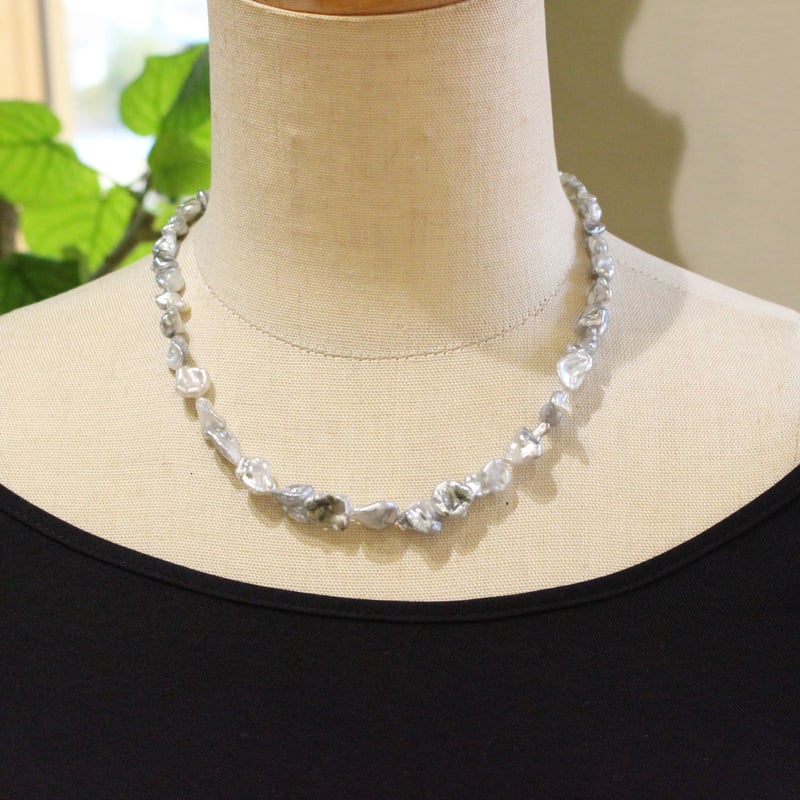 グレー.ケシパールネックレス（タヒチ産） | Littluz online store