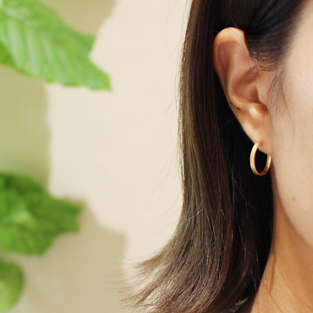 K18YG【S】18K フープピアス ヘアライン加工 艶消し やすり加工 中空 Cream dot. ピアス フープピアス 18kコーティング レディース 2