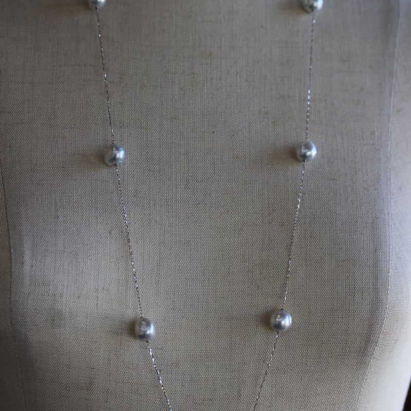 K18WG ステーションネックレス⟡.* 8.0-9.0mm 花珠真珠 K18ステーションネックレス | 999-400589 | 【公式