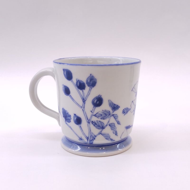 東海林晴美 「染付野薔薇文モーニングカップ」 | 恵埜画廊STORE