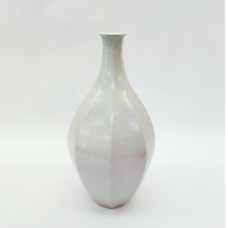 森岡由利子 「白磁面取花入」 | 恵埜画廊STORE