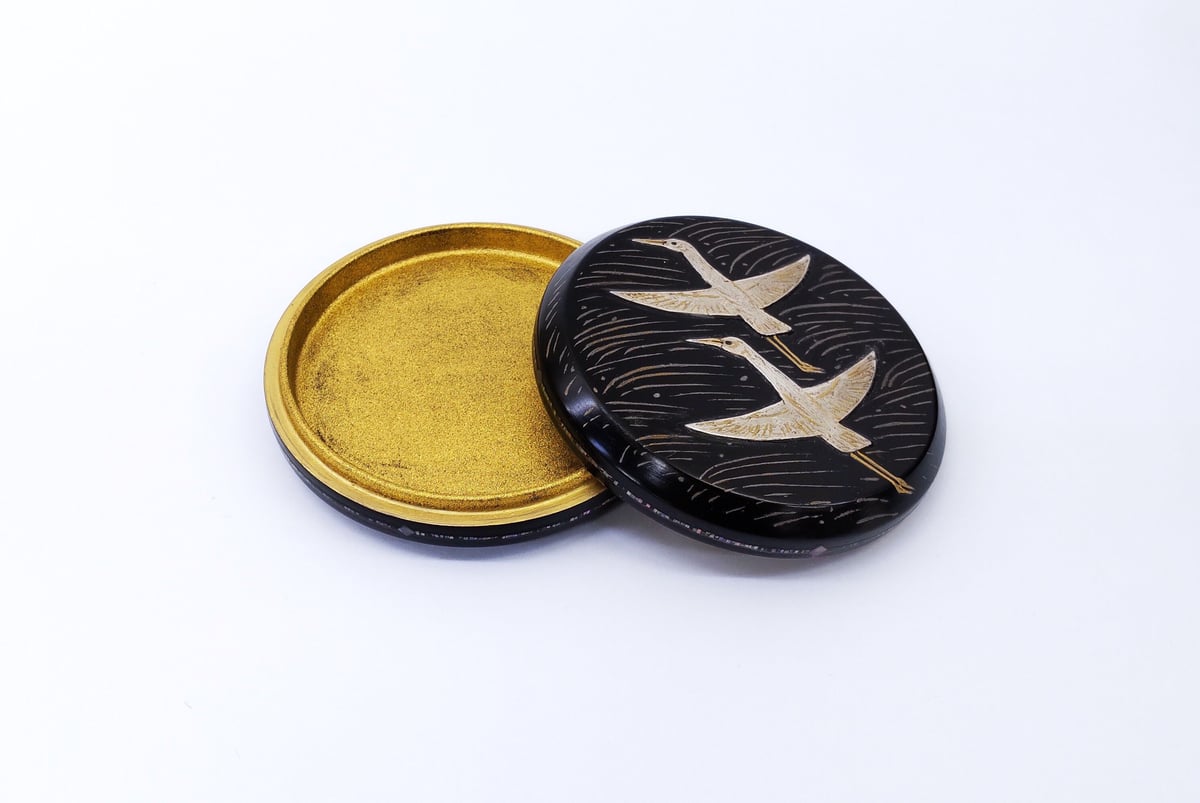 乾漆螺鈿香合 「鶴」 | 恵埜画廊STORE