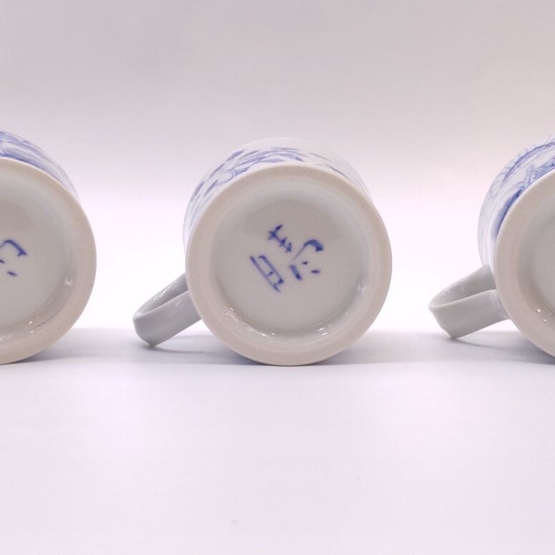 東海林晴美 「染付野薔薇文モーニングカップ」 | 恵埜画廊STORE