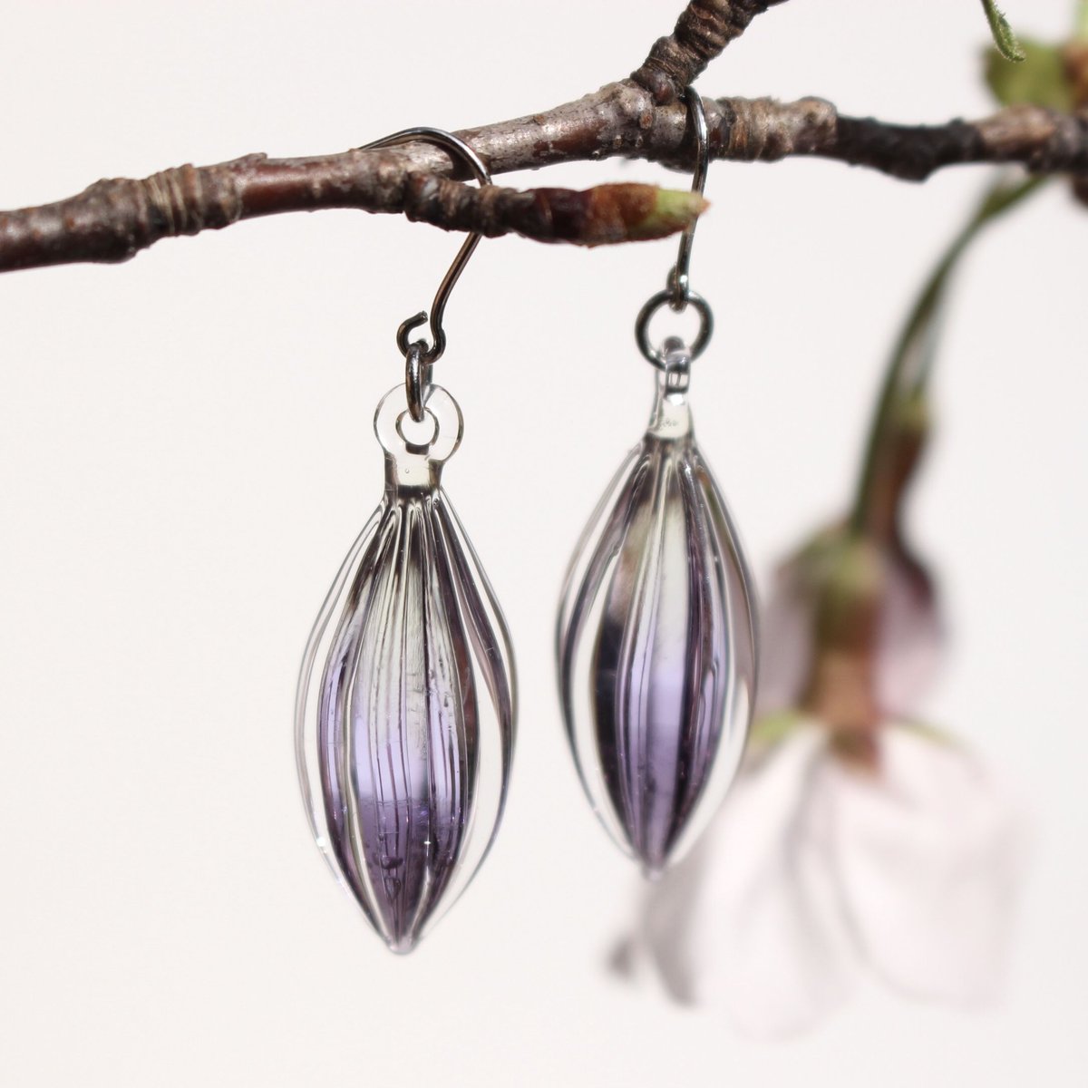 guridrops】春色グラデーションのカカオの実ピアス／イヤリング(Purple 