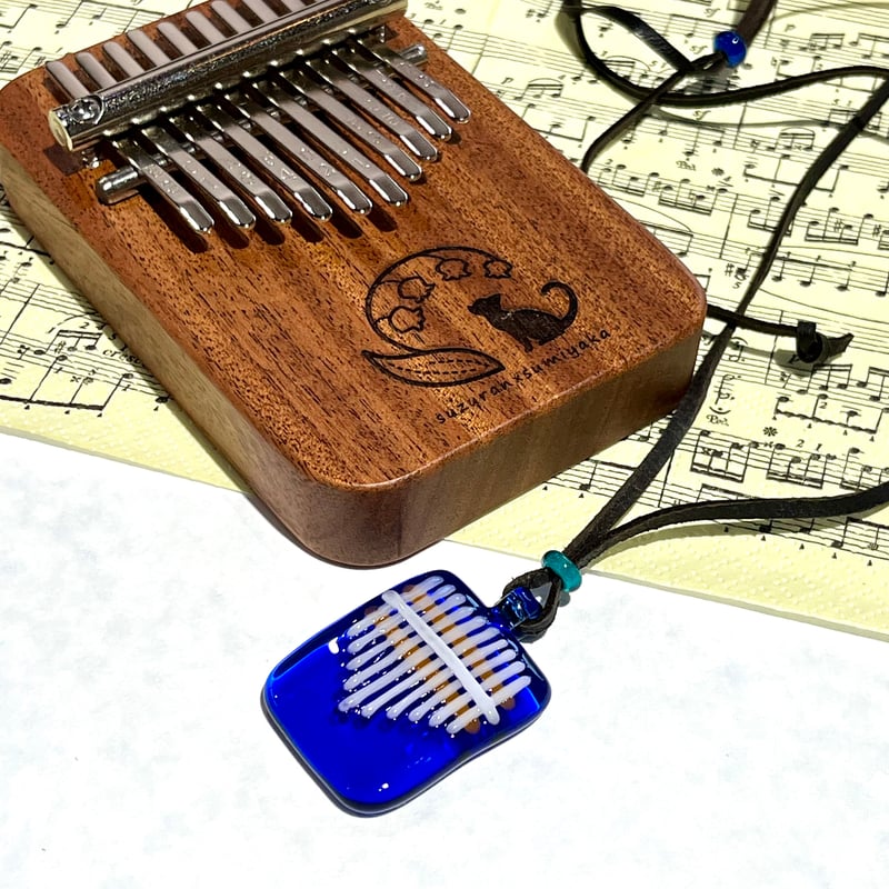 カリンバ♪ガラスペンダント(角形/Blue) | ぐり工房 Online Shop