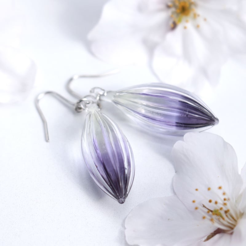 guridrops】春色グラデーションのカカオの実ピアス／イヤリング