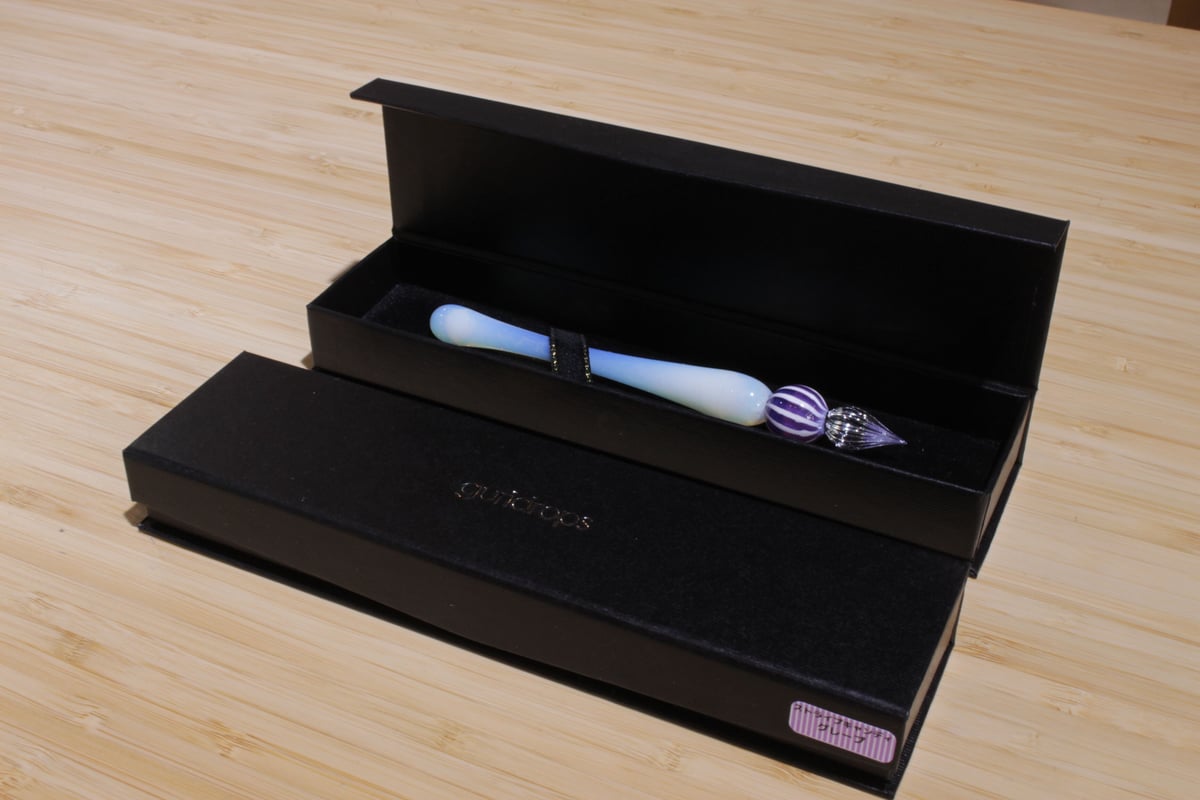 ストライプキャンディガラスペン(グレープ) | ぐり工房 Online Shop